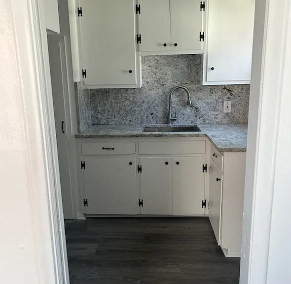 Lahser Rd — Photo 1