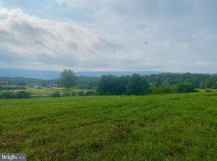 62 Cressida Dr, Hedgesville, WV 25427