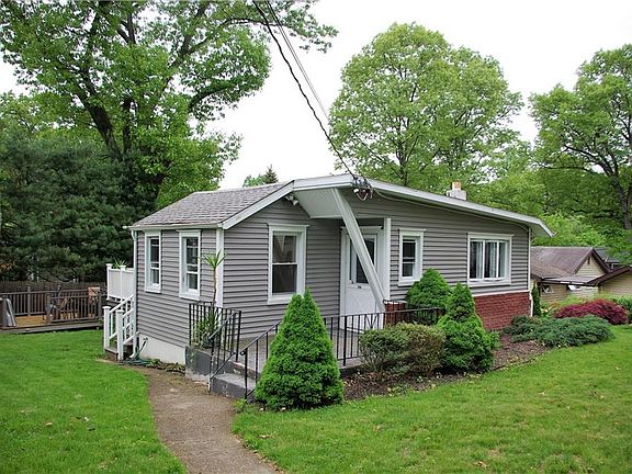 2nd image of 39A Brandeis Ave