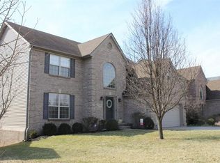 520 Meadowcrest Park, Lexington, KY 40515