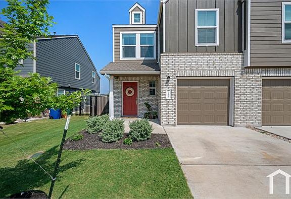 4th image of 7317 Sparkling Light Dr #A