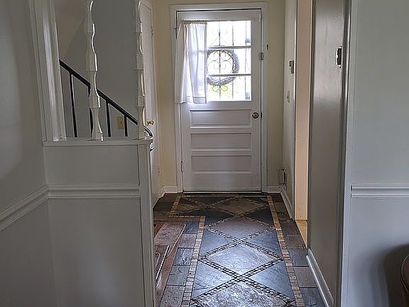 Entry Foyer