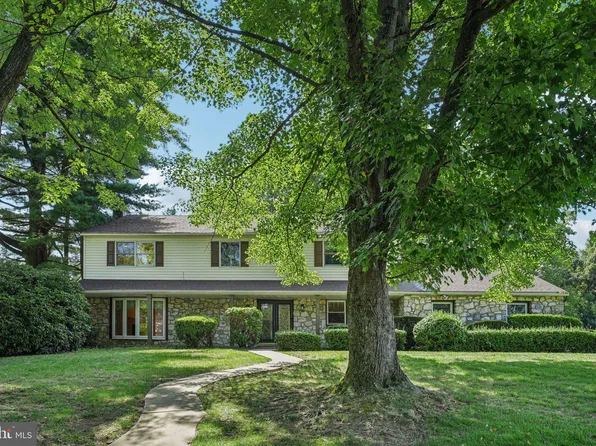 3617 Sipler Ln, Huntingdon Valley, PA 19006