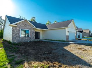 7915 Luna Way, Fort Wayne, IN 46835