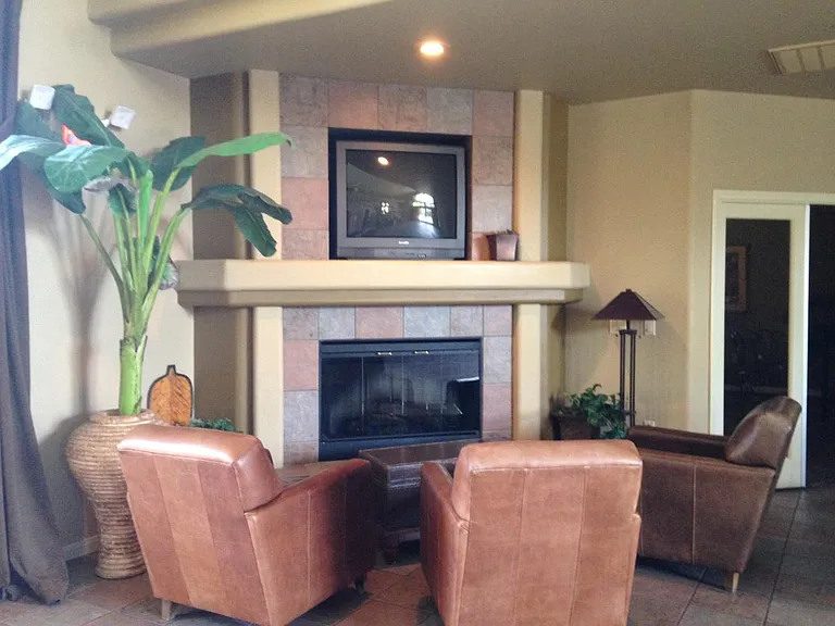 Mission Hills Clubhouse Interior