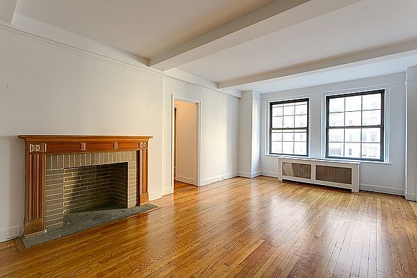 1st image of 15-17 Park Ave #7B