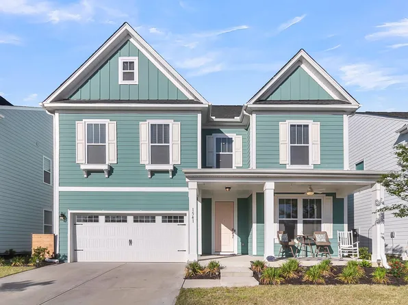 1541 Homecoming Blvd, Ravenel, SC 29470