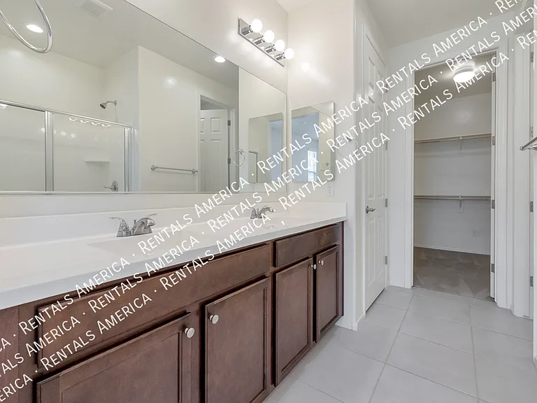 16614 W Shangri La Rd — Photo 10