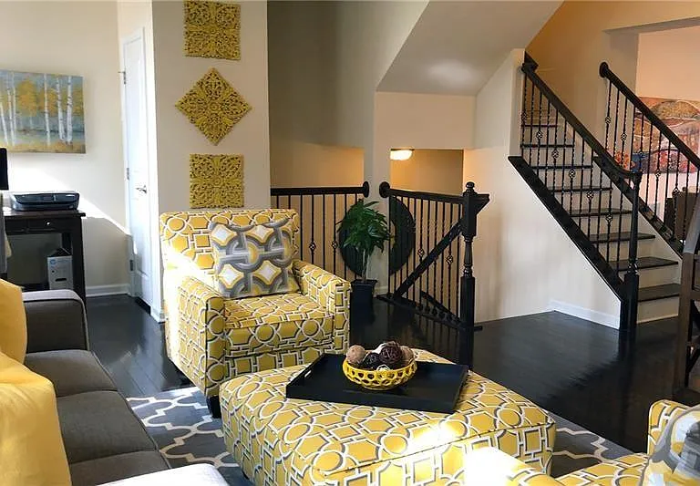602 Pointe View Dr — Photo 4