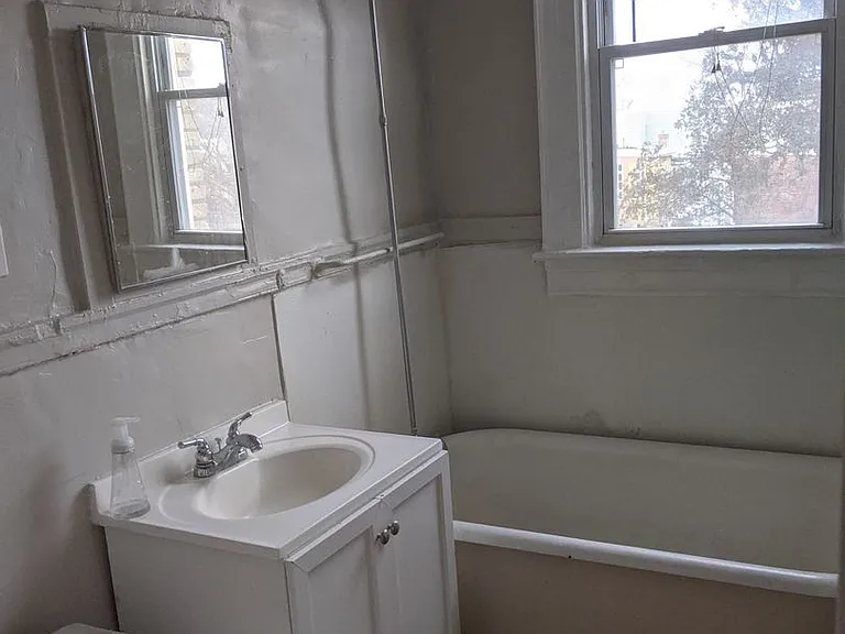 1235 Randolph St NW — Photo 17