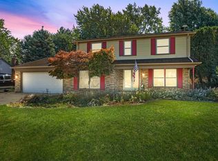 17160 Merryweather St, Clinton Township, MI 48038