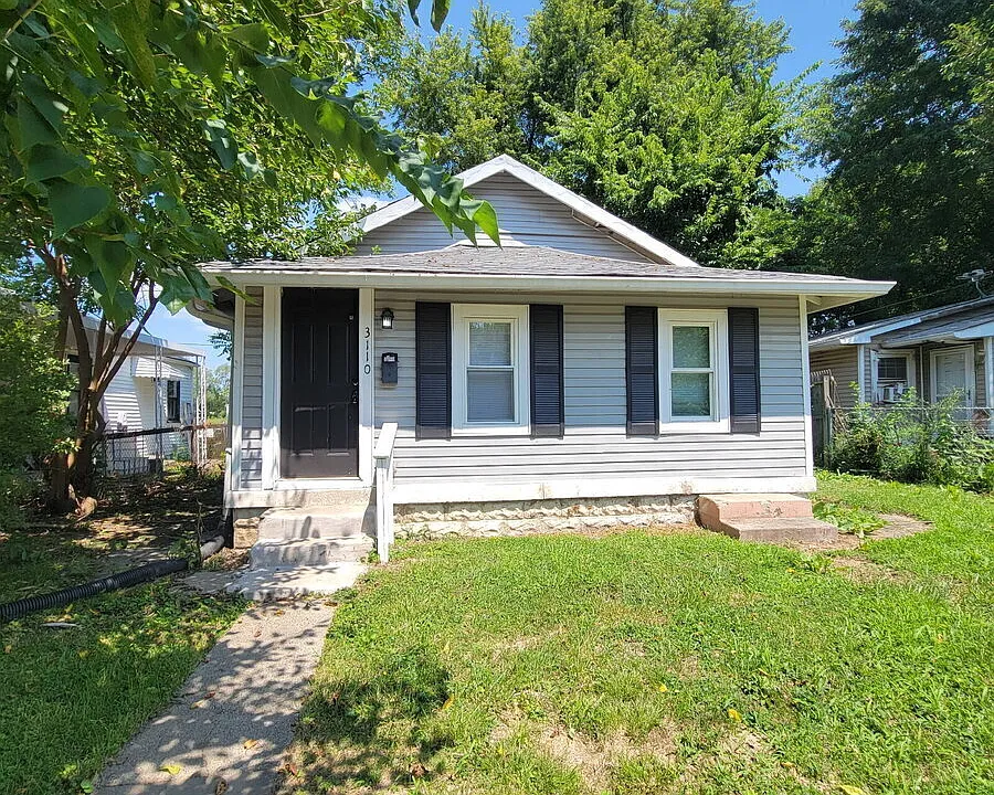 3110 Newton Ave