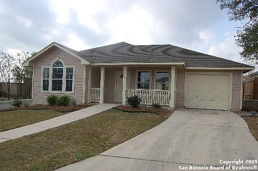 1st image of 2907 ROSARY ST
