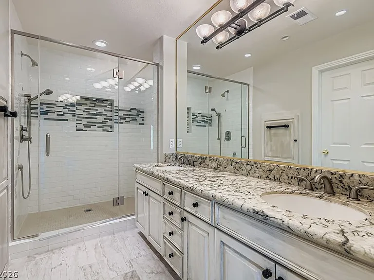 5016 Mount Pleasant Ln — Photo 5