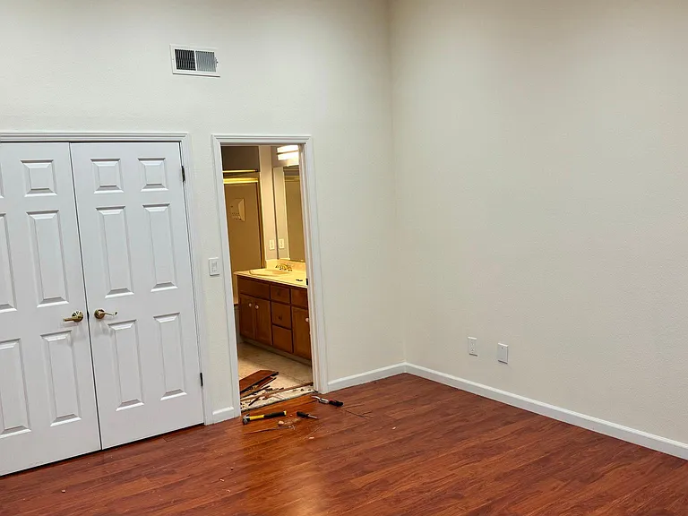 162 Millwater Ct — Photo 37