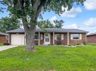 2084 Carolina Dr, Xenia, OH 45385