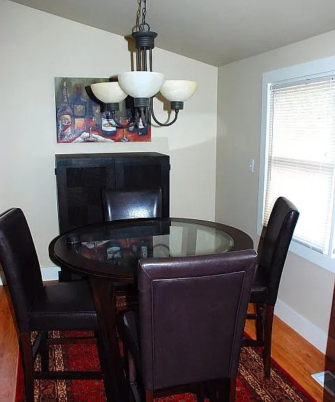 117 N 35th St #6 — Photo 4