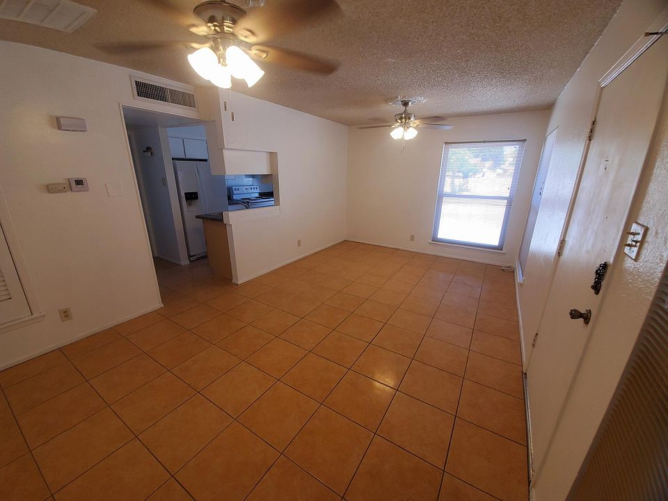1st image of 1216 Vista De Oro Dr APT A