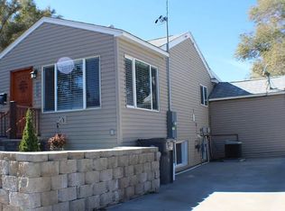 820 Walnut St, Rock Springs, WY 82901