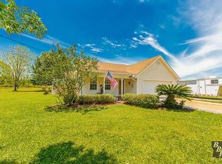 121 Elton John Ct, Schriever, LA 70395