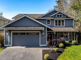 7959 E Golf Course Dr, Blaine, WA
