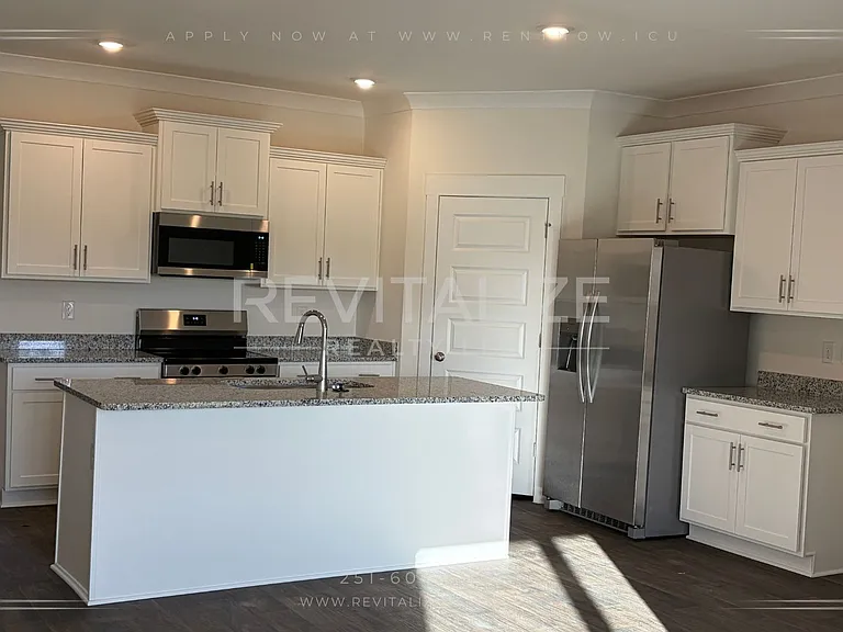 14913 Dayton Cir — Photo 16