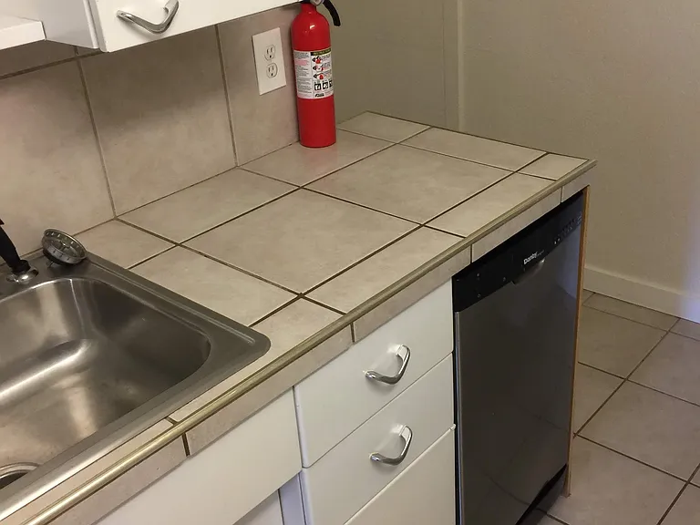 115 N Park St #5 — Photo 13