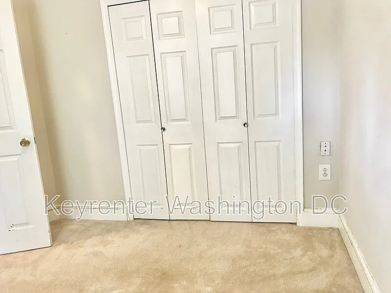 1700 W Virginia Ave NE #3 — Photo 9