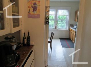 137 Fuller St #3A, Brookline, MA 02446