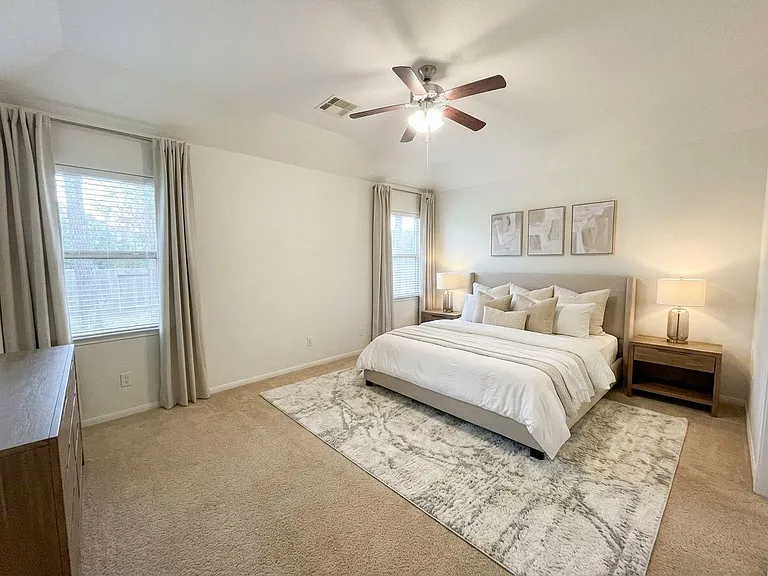129 Autumn Forest Ln — Photo 7