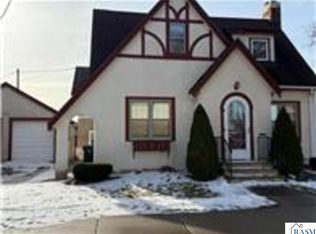 303 E Lafayette St, Mankato, MN 56001