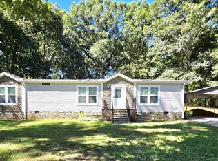 460 Cooley Woods Rd, Cleveland, GA 30528