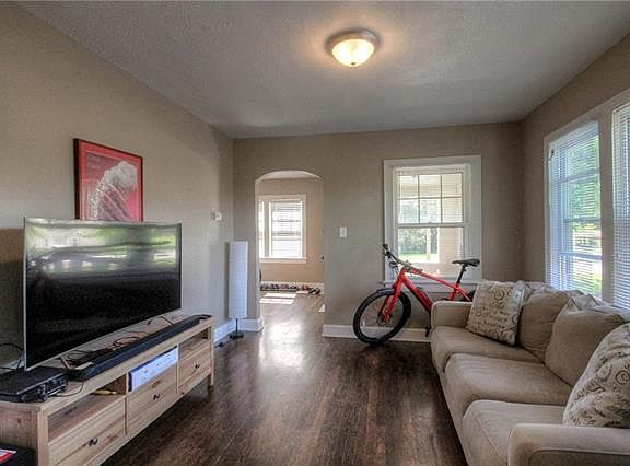 5th image of 2709 S 18th St
