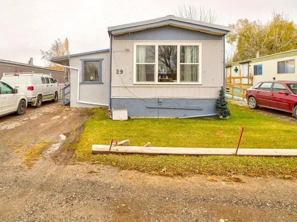 895 Elizabeth St #29, Pincher Creek, AB T0K 1W0