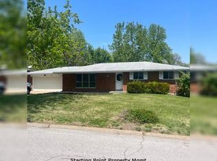 909 Cadora Dr, Saint Louis, MO
