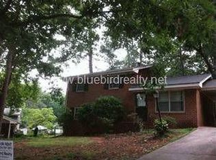 954 Tamarack Trl, Forest Park, GA 30297