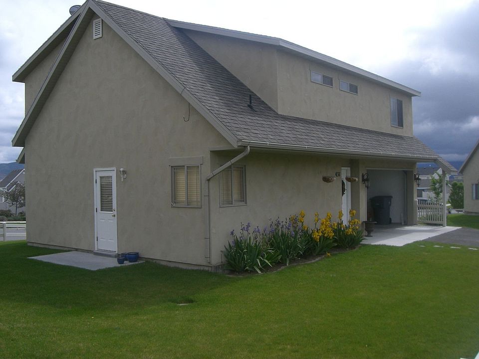 1st image of 431 W Harvest Moon Dr