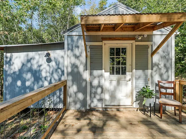 209 Hill St, Winslow, AR 72959