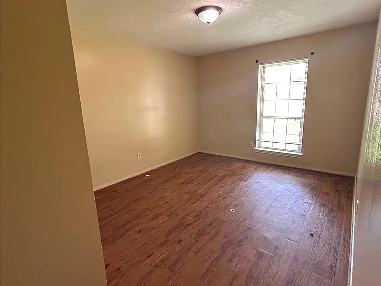 12755 Brookglade Cir — Photo 9