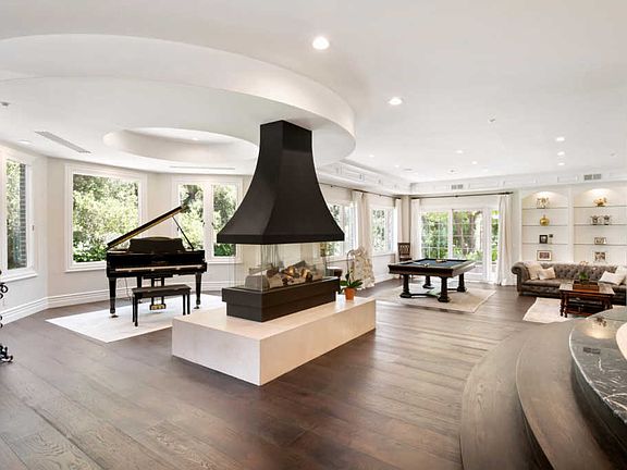 5th image of 5175 Island Forest Pl