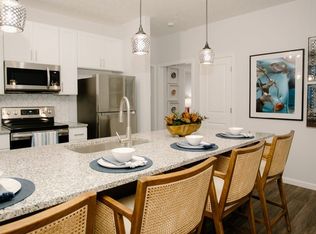 Hanover Park, Columbus, OH 43204