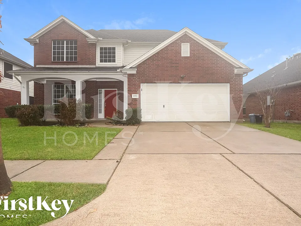 6723 Dawn Star Dr