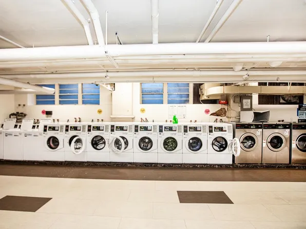 201 Saint Pauls Avenue image 25 of 37