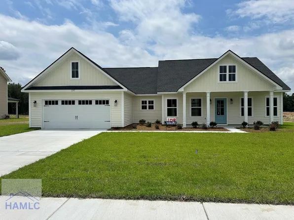 298 Cottage Loop, Midway, GA 31320