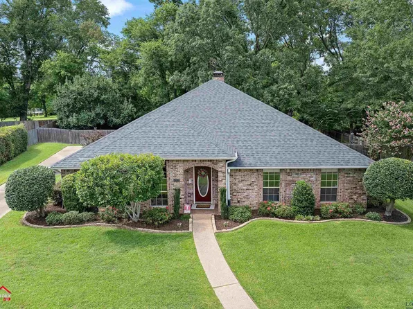 1001 University Dr, Carthage, TX 75633