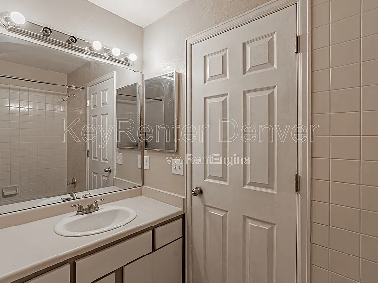 1099 S Walden Way #101 — Photo 7
