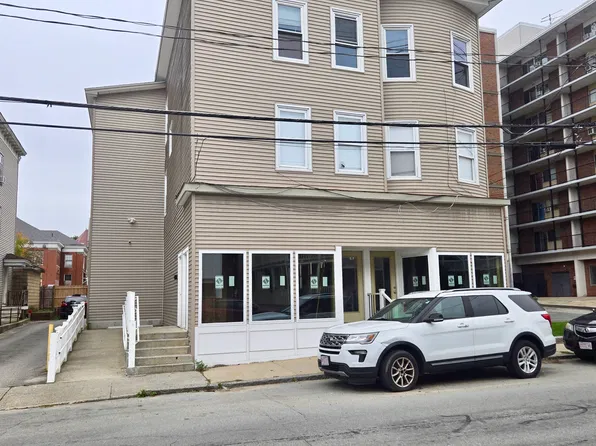 171 Mechanic St #3-F, Southbridge, MA 01550