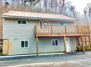 3886 Button Rd, Hop Bottom, PA 18824