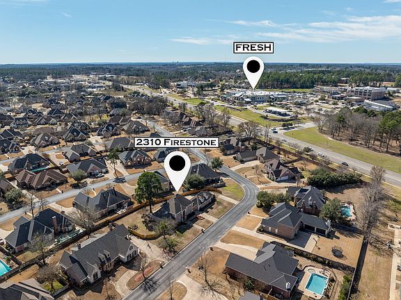 3rd image of 2310 Firestone Cir