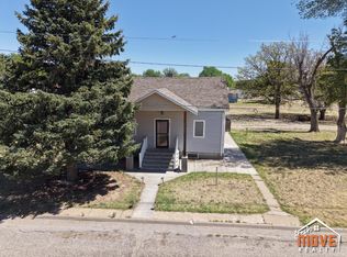 802 Mustang, Plains, KS 67869